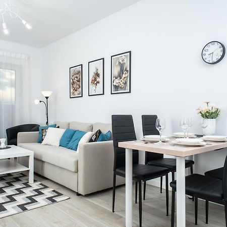 Apartament Sea Holiday Kołobrzeg Exteriör bild